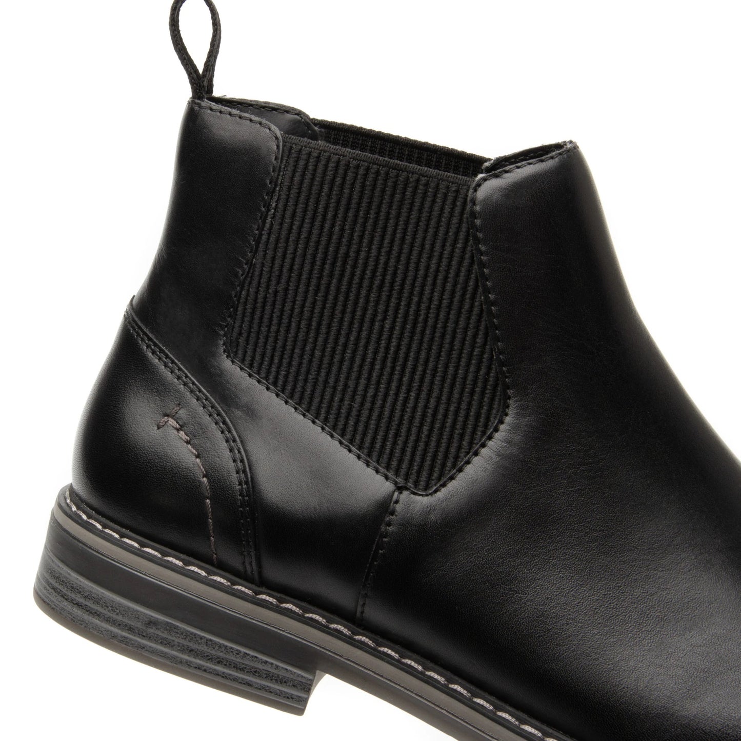 Bota Chelsea Dinamo
