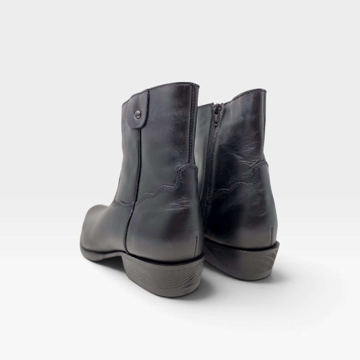 Bota Clint