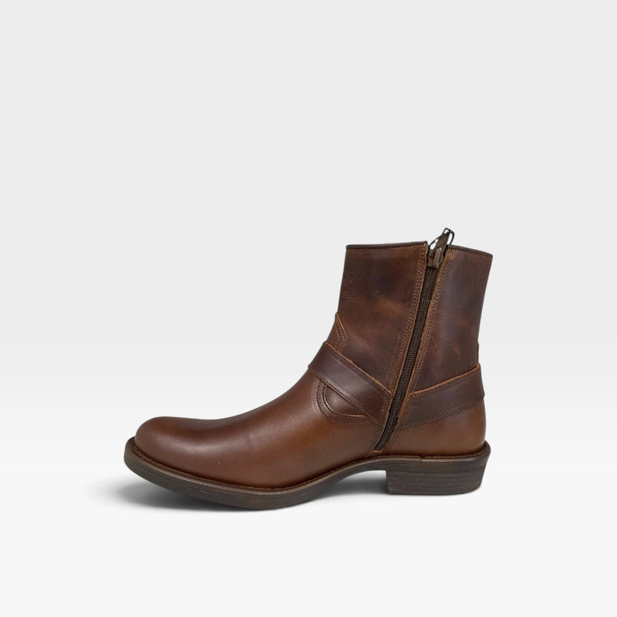 Bota Kolt