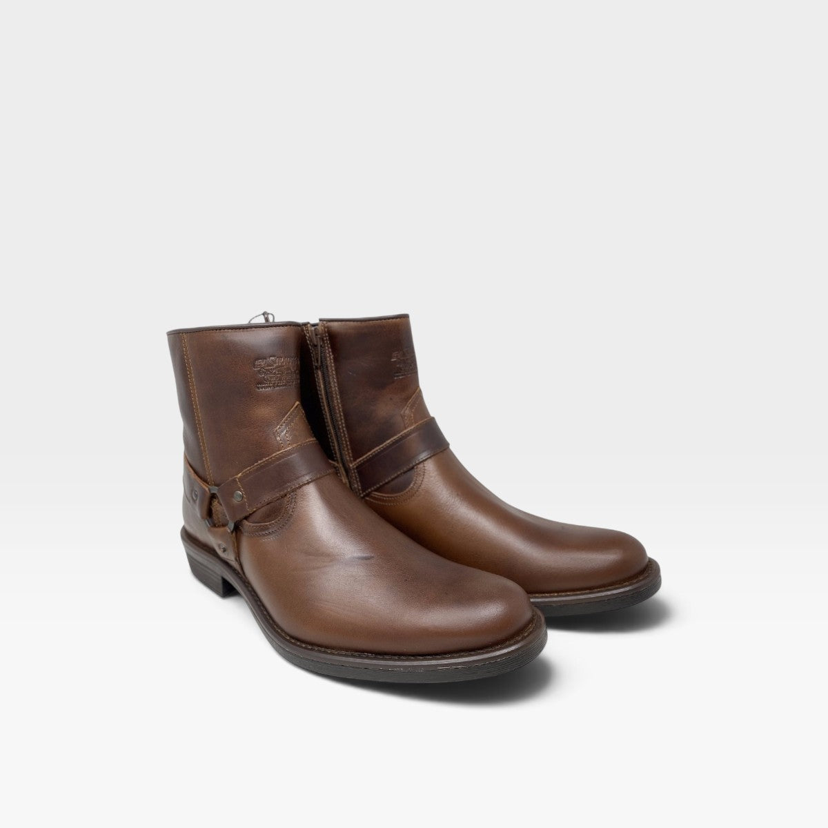 Bota Kolt