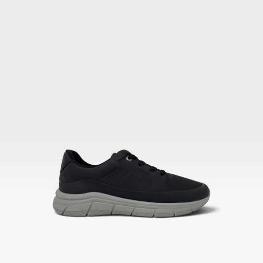 Sneaker Stride