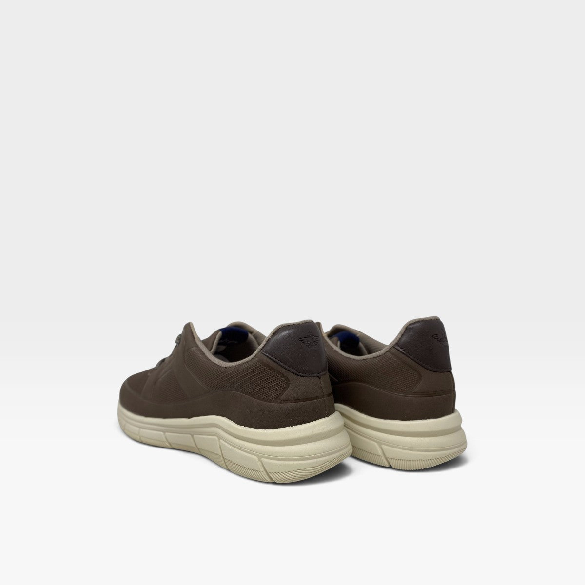 Sneaker Stride