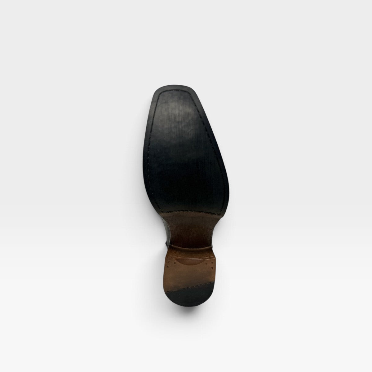 Bota Dutton