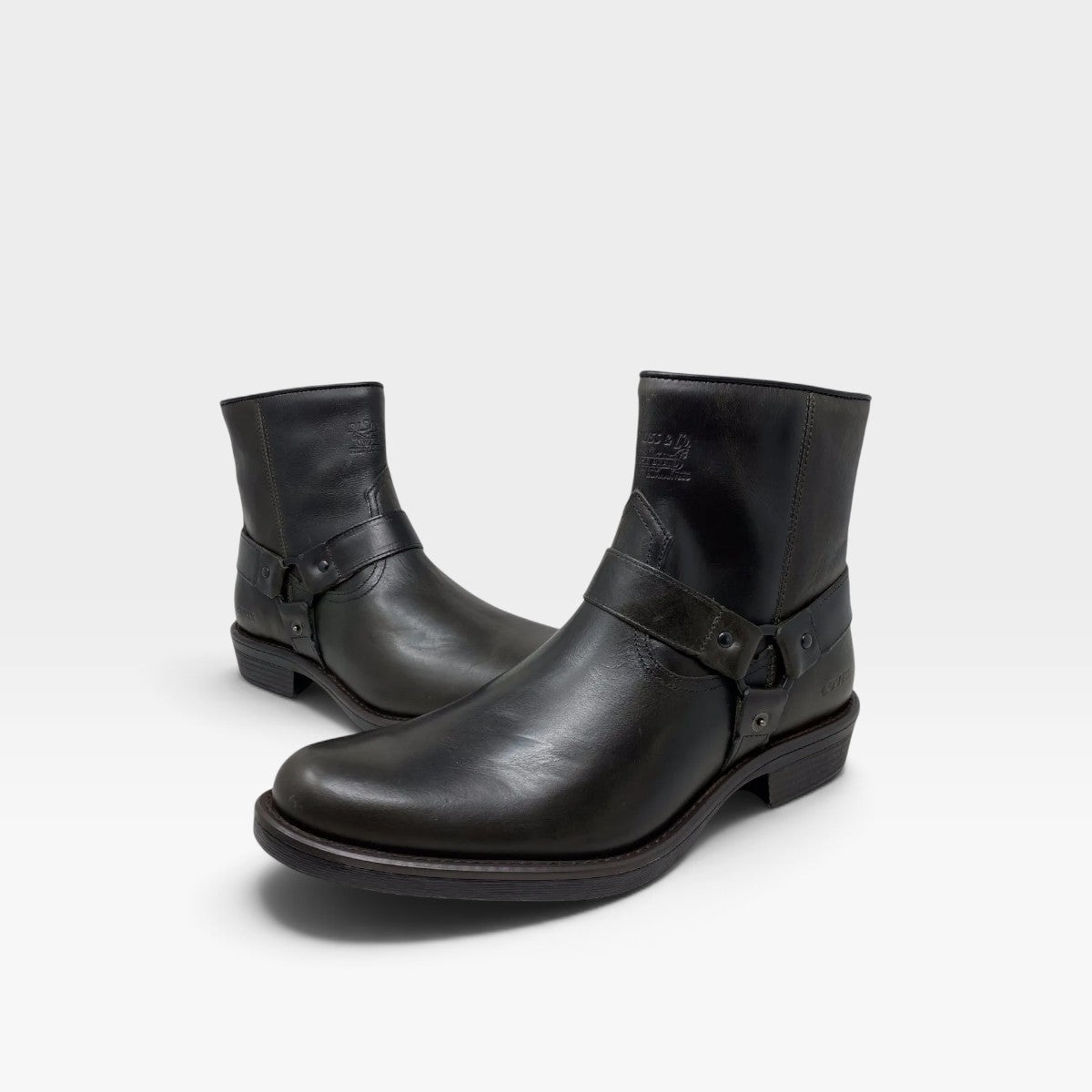 Bota Kolt