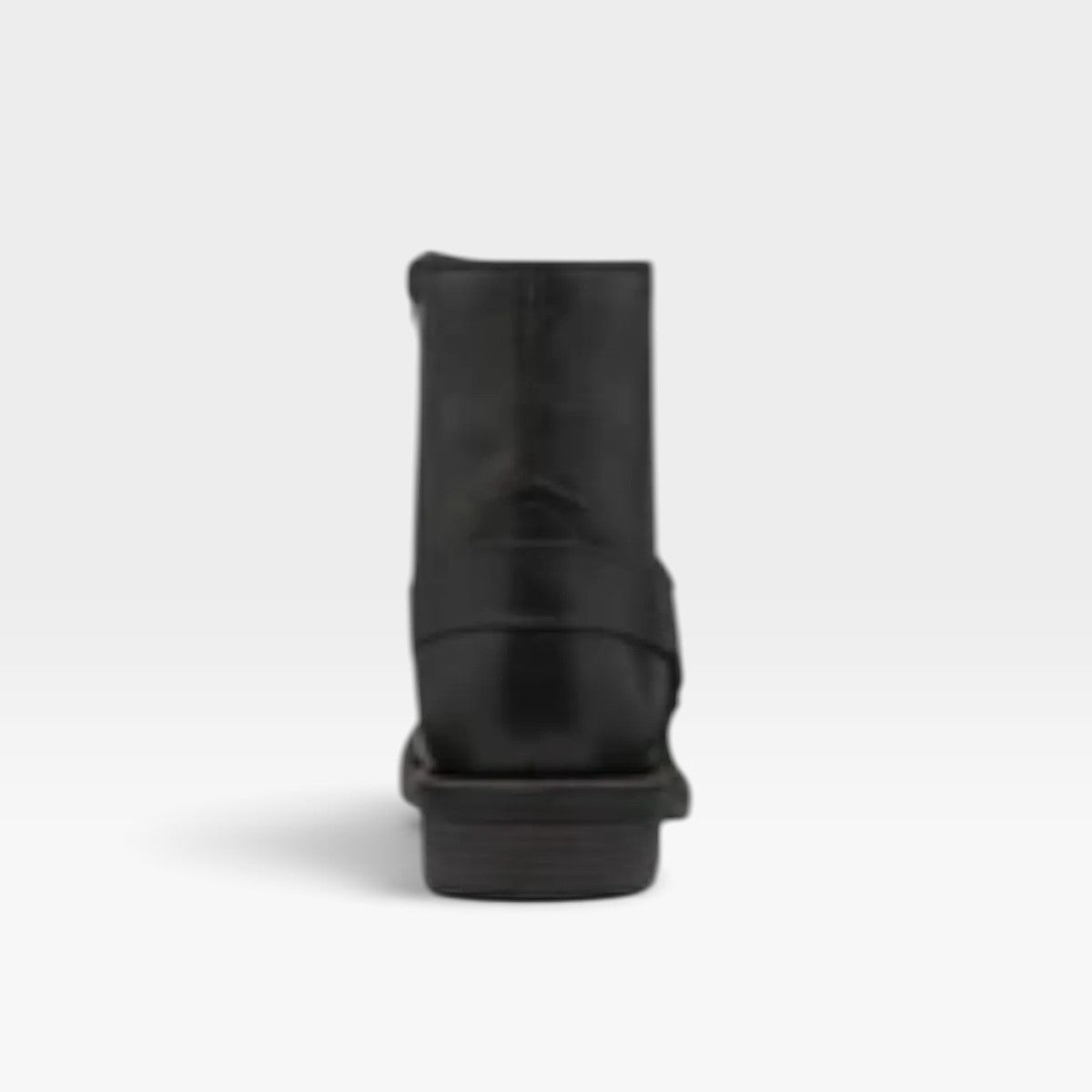 Bota Kolt